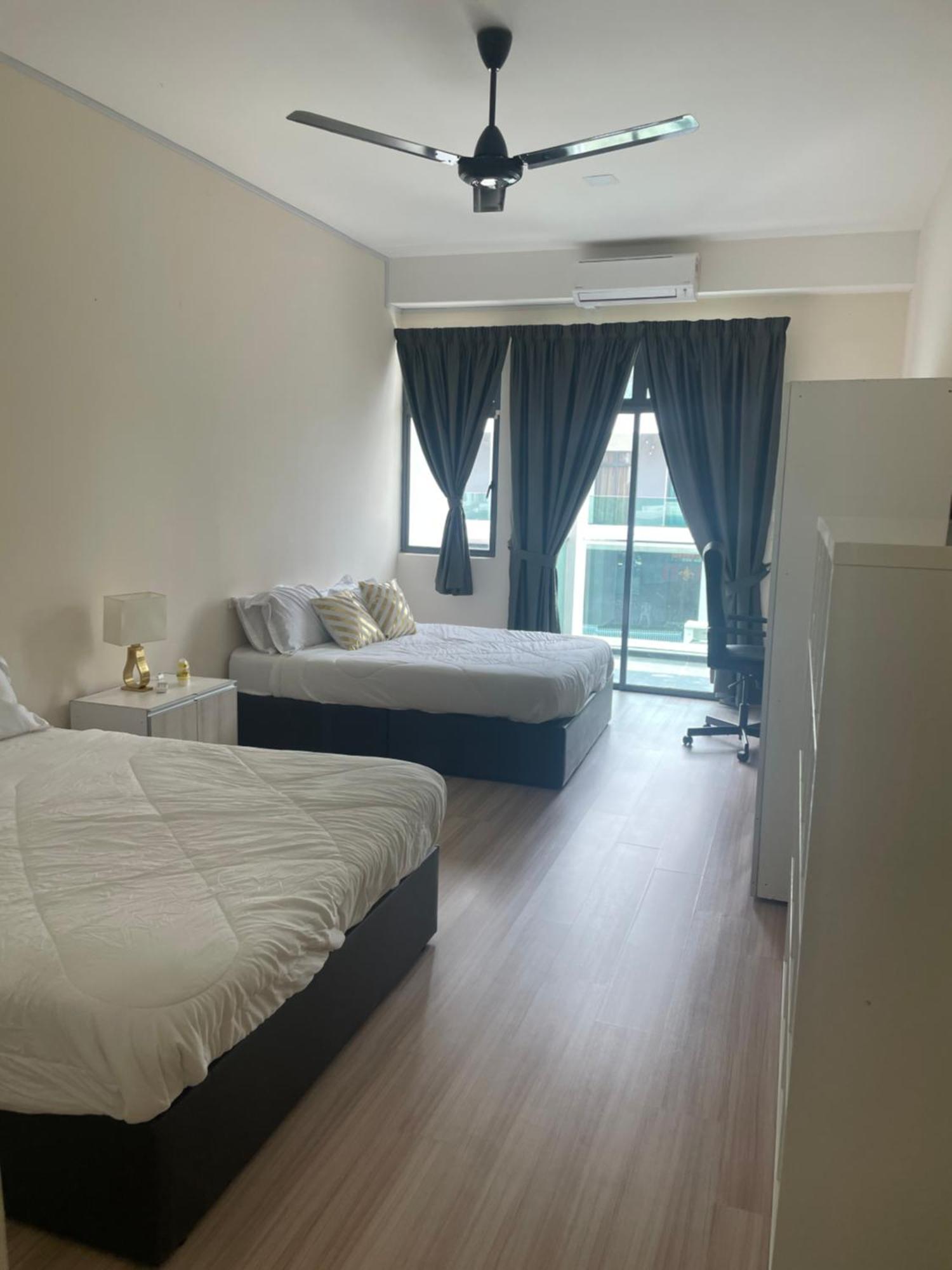 Holiday home Luxury, Affordable And Spacious Private With Swimming Pool & Jacuzzi For 20 Ppl Cyberjaya